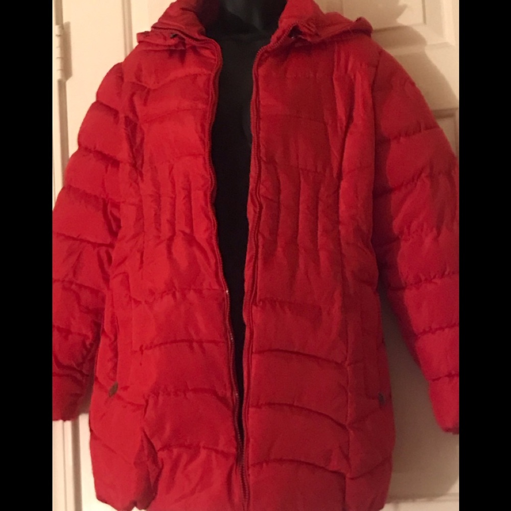 New Red puffer jacket with detachable hood